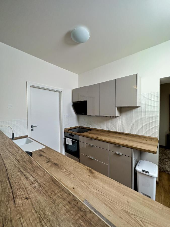Gallery Apartments Liberec Exteriör bild
